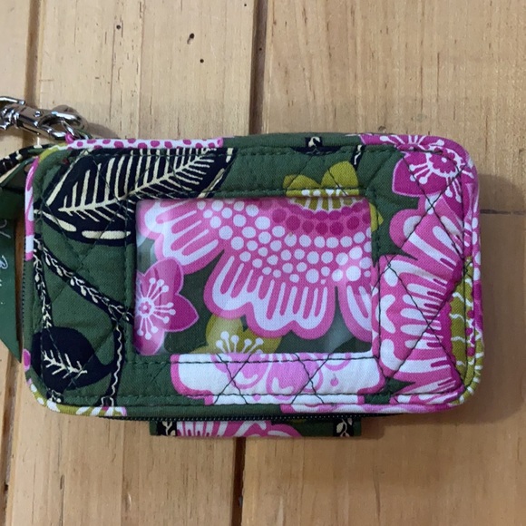 Vera Bradley Olivia Pink All In One Wristlet - Picture 2 of 9